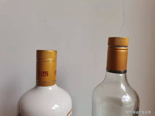 白酒瓶口设计的多维解析 实用与美学的平衡